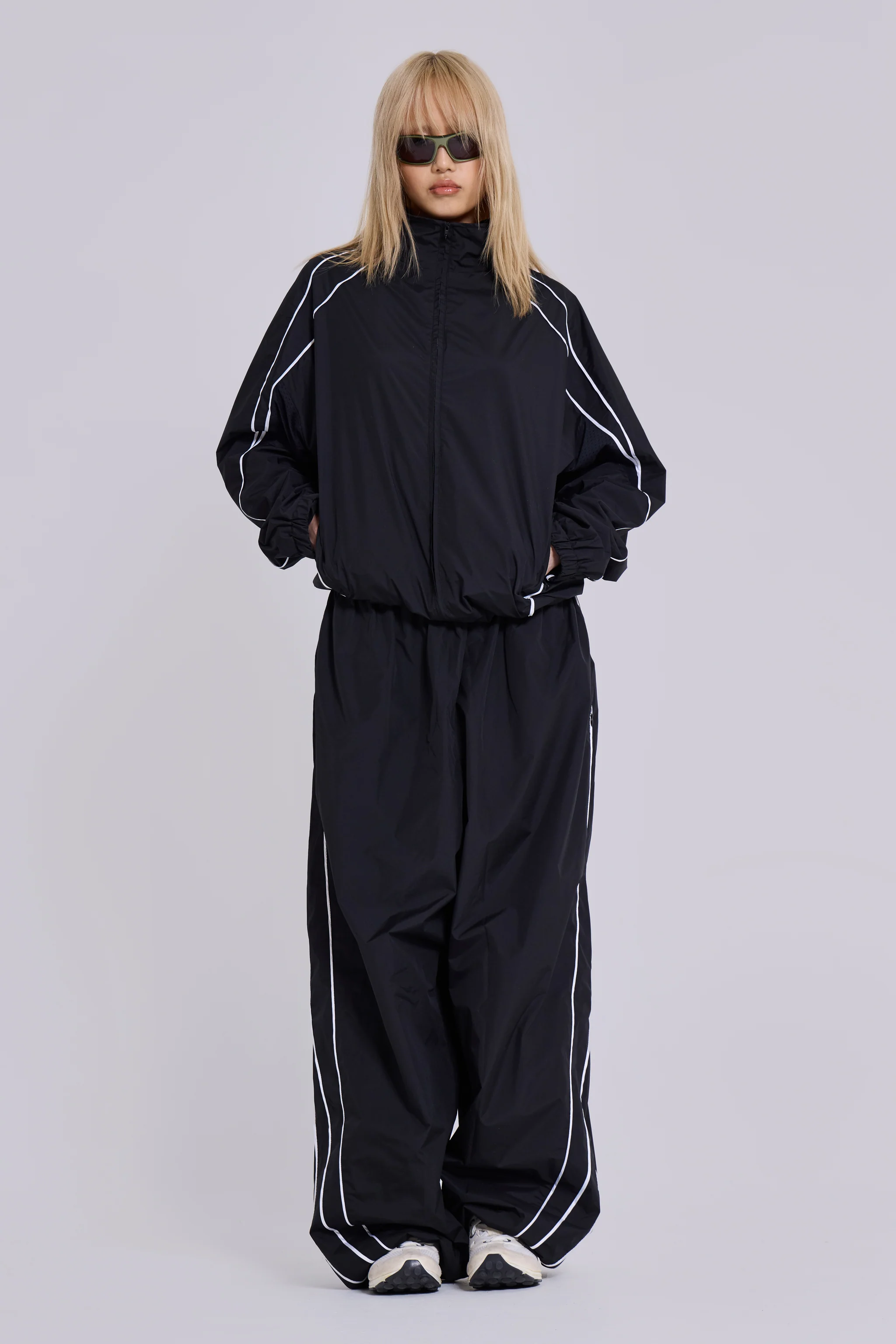 Black Vapor Tracksuit Top - Image 3