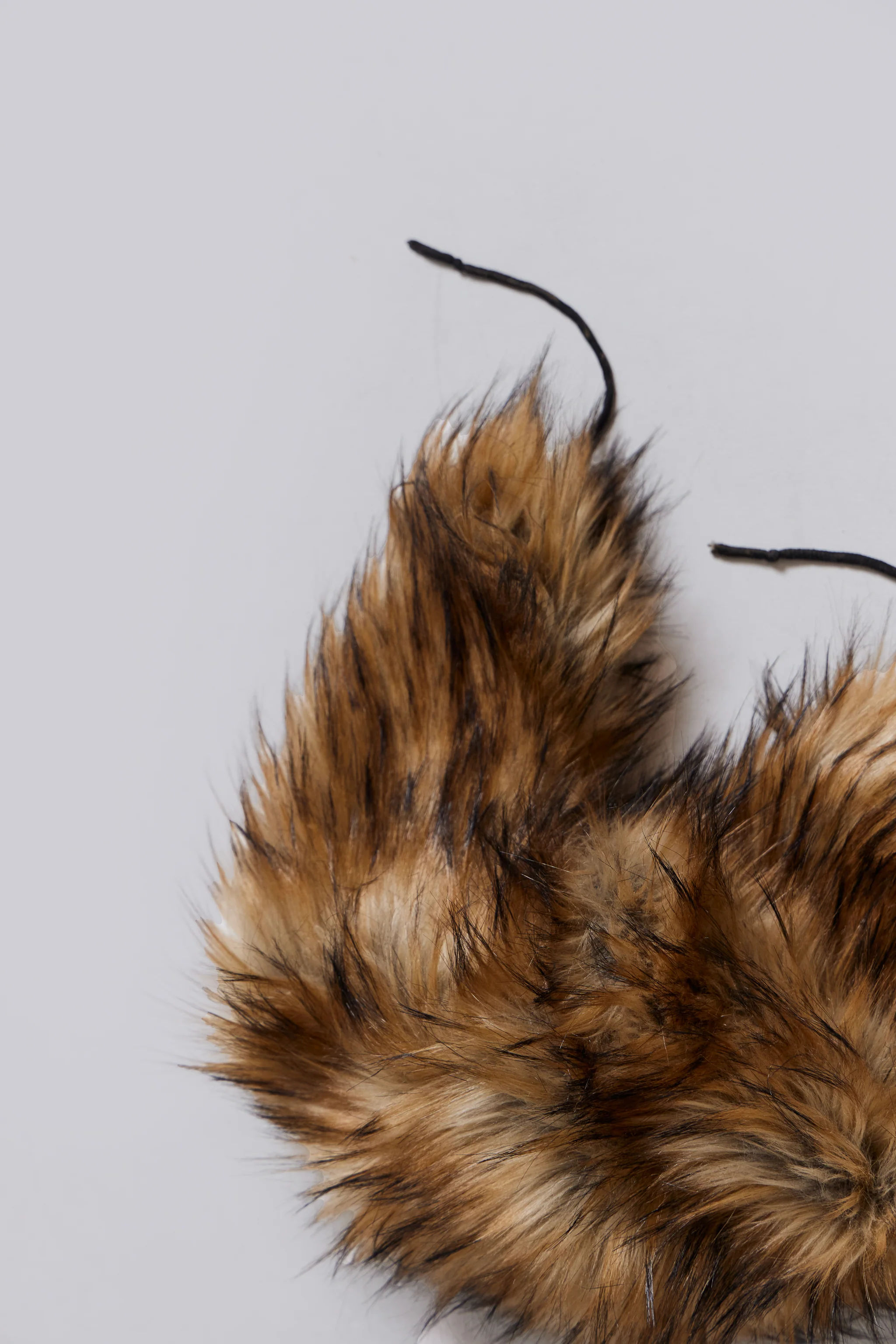 Blonde Fur Trapper Hat - Image 4