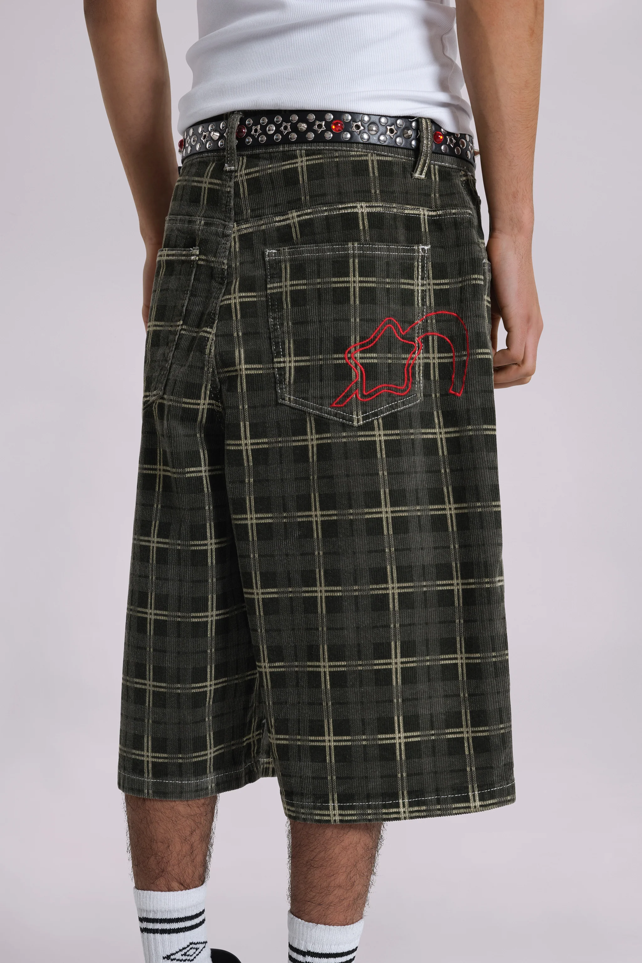 Brooklyn Cord Jumbo Jorts - Image 5