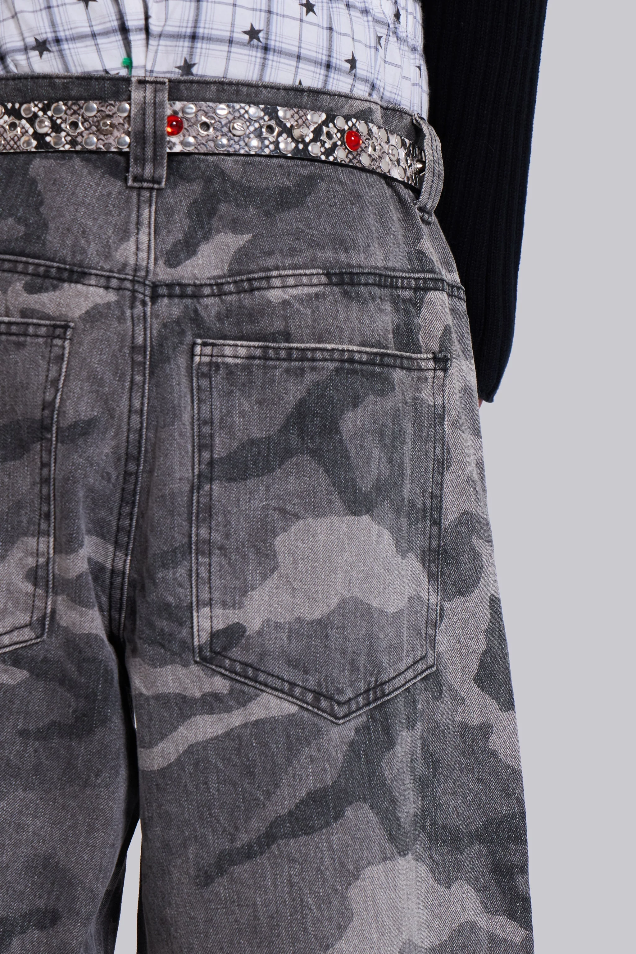 Camo Fade Colossus Jeans - Image 8