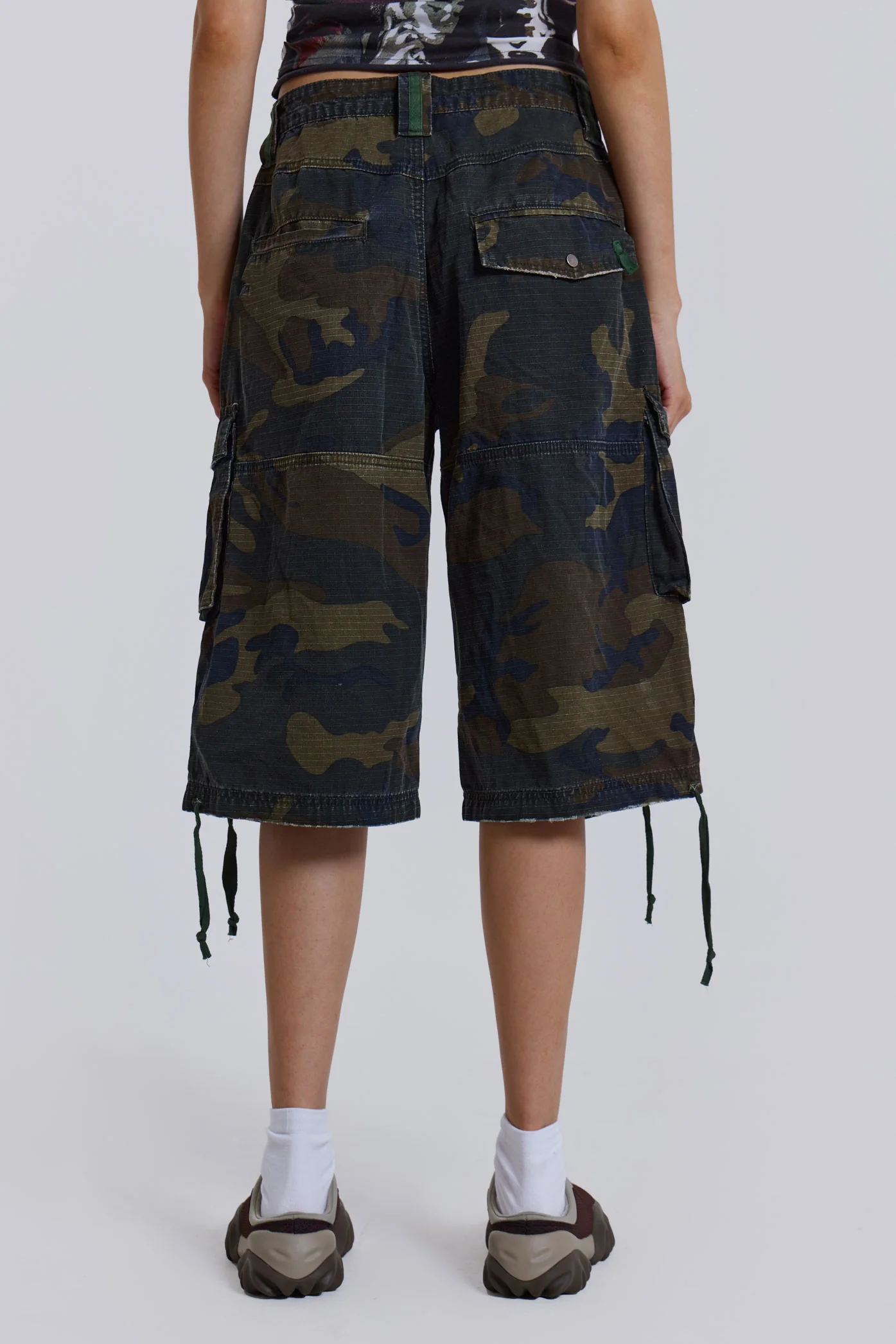 Guerilla Short - Image 8