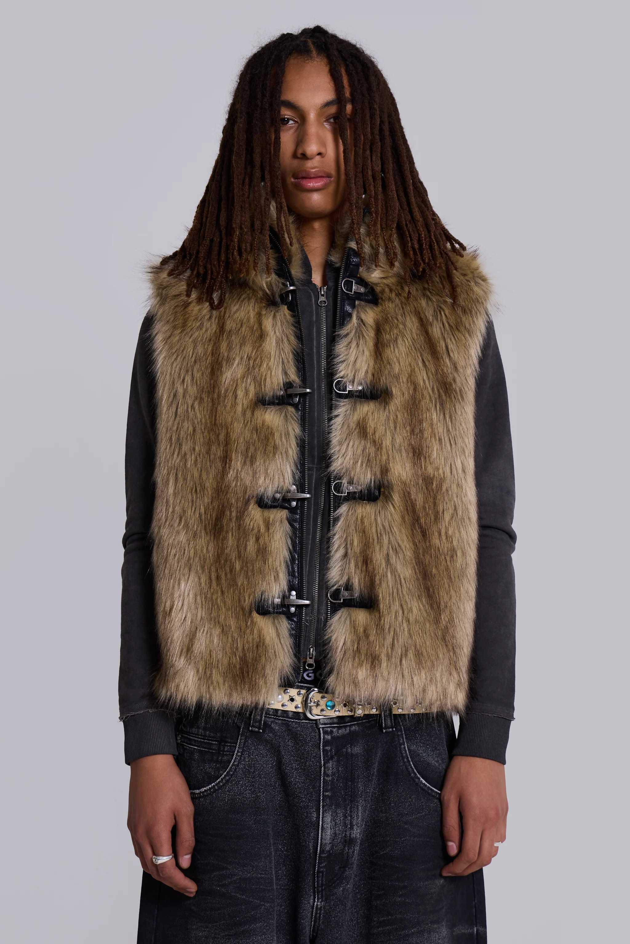 Mendoza Faux Fur Gilet - Image 4