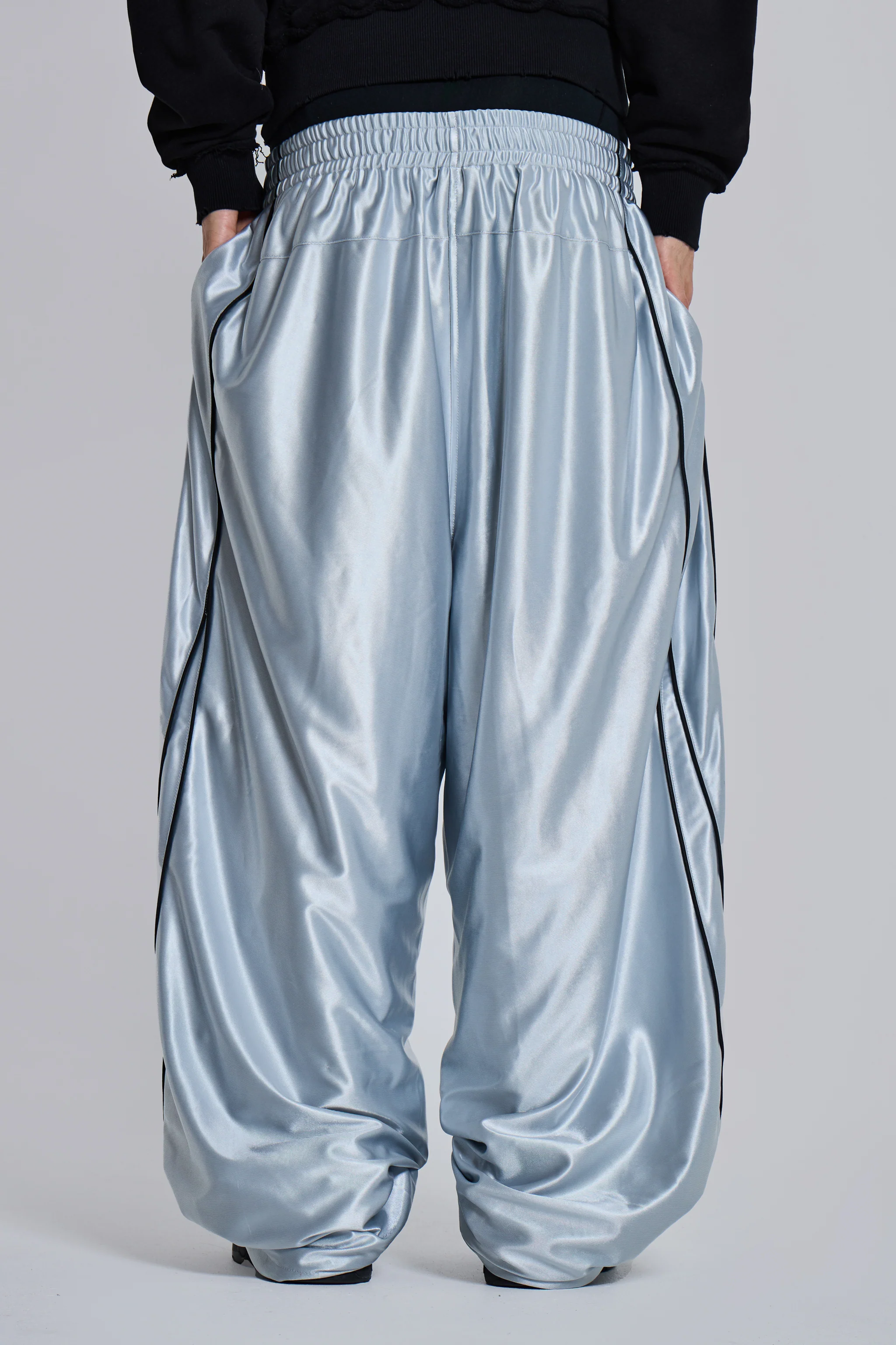 Metallic Vapor Joggers - Image 5