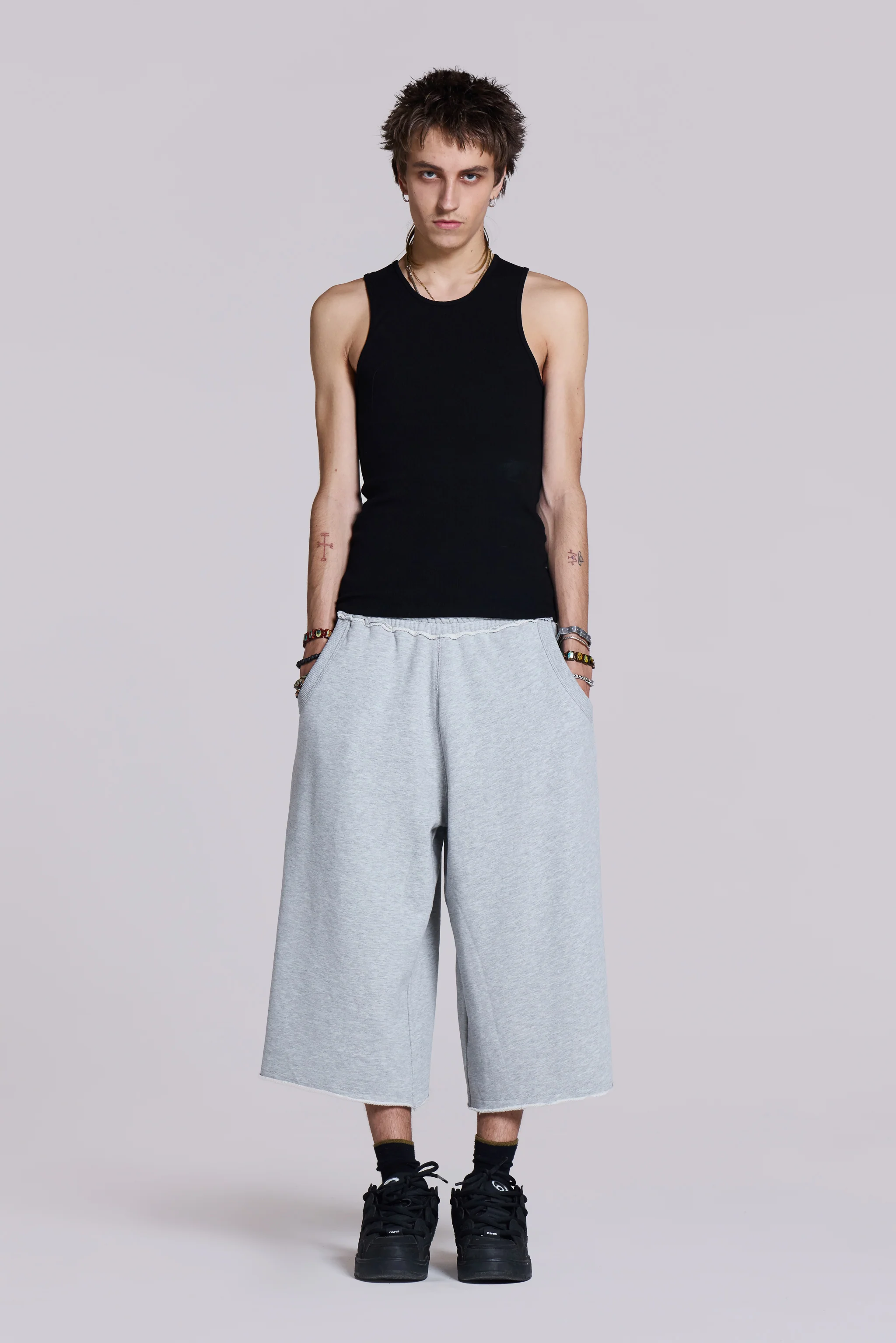 Monster 3/4 Grey Marl Shorts - Image 4