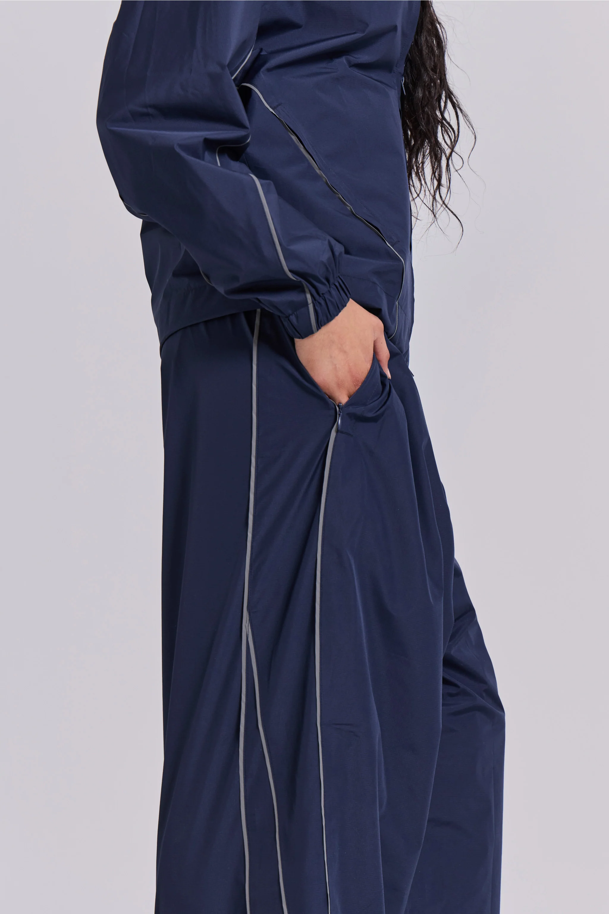 Navy Vapor Tracksuit Bottoms - Image 4