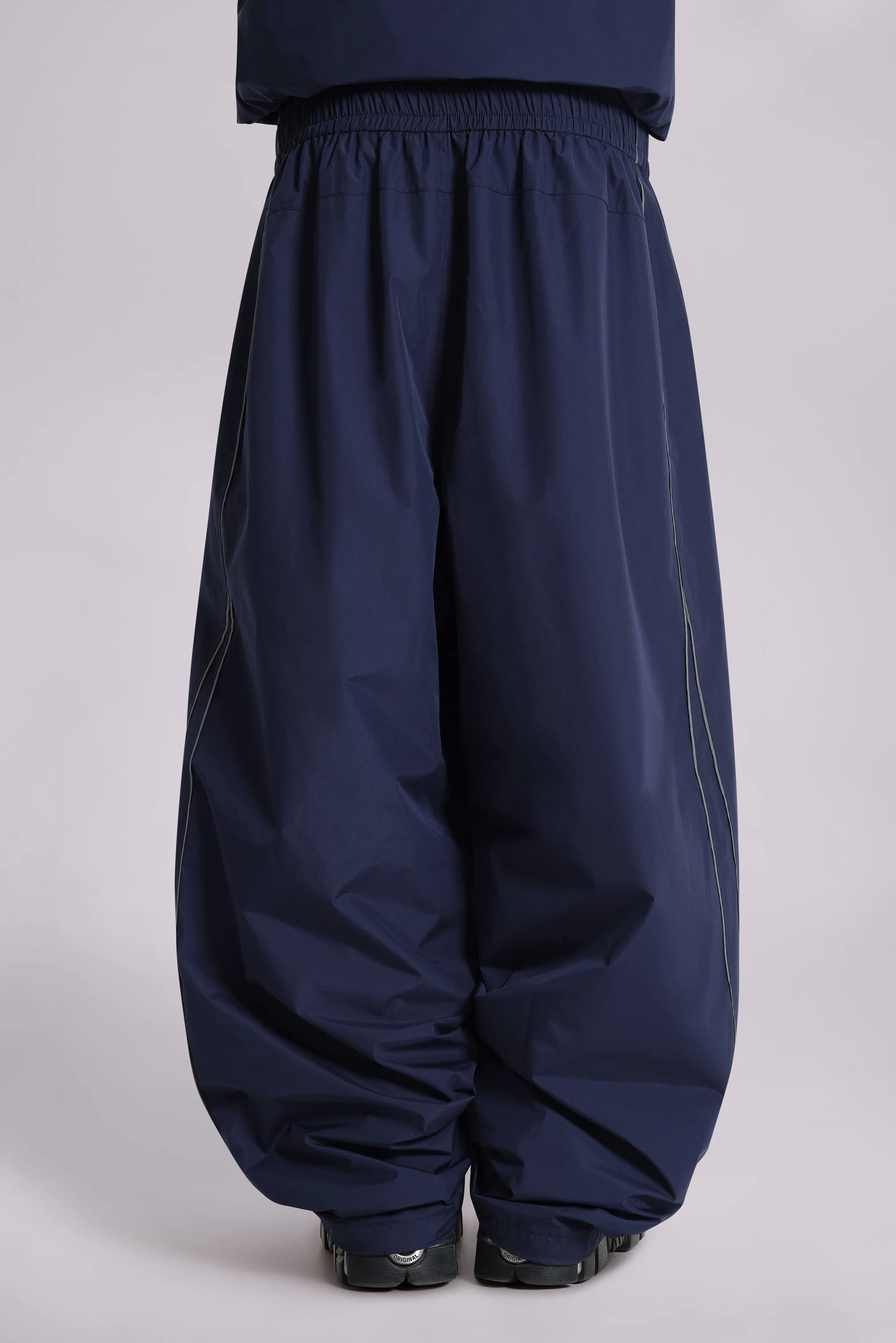 Navy Vapor Tracksuit Bottoms - Image 9