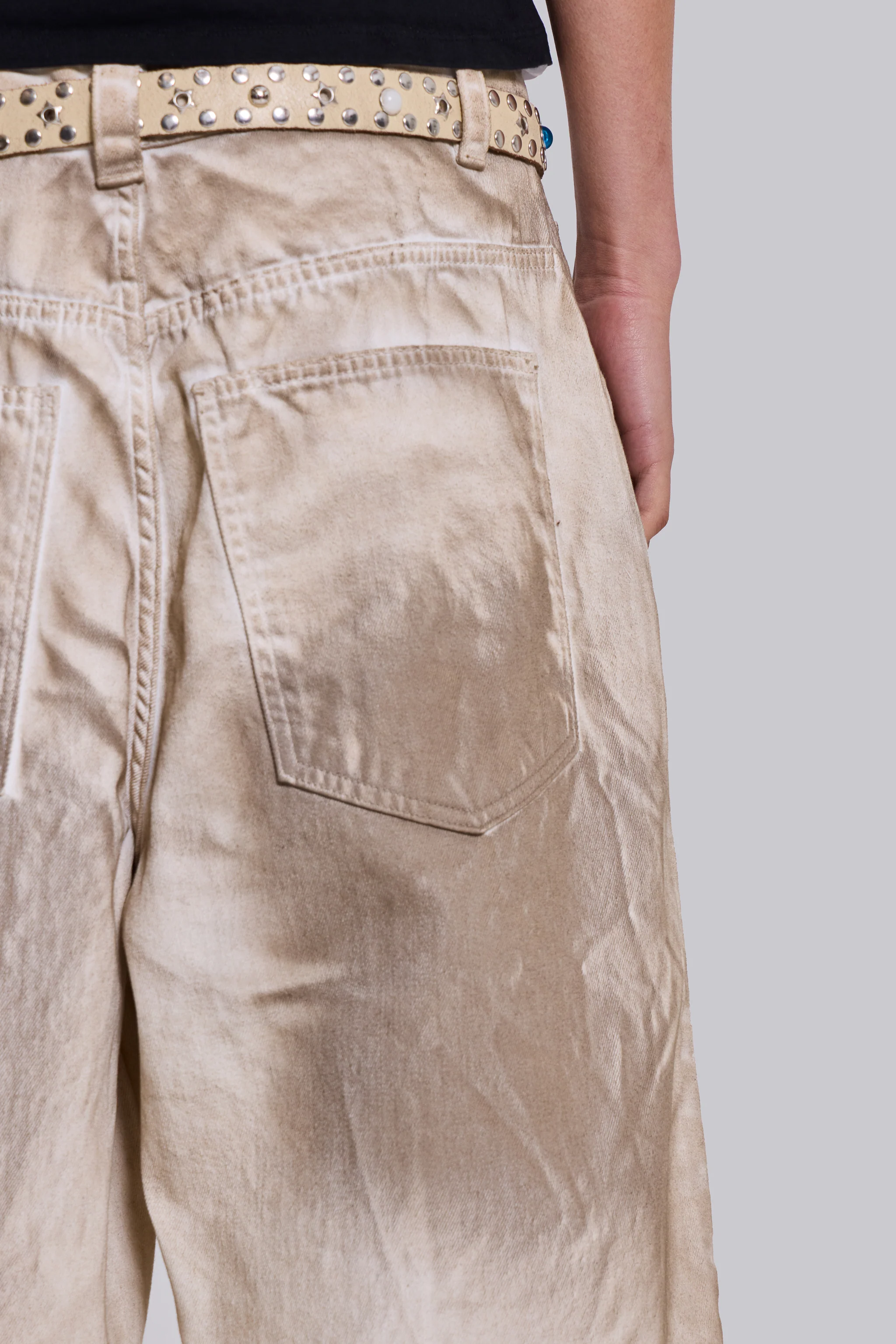 Sand Oil Wash Colossus Jorts - Image 4