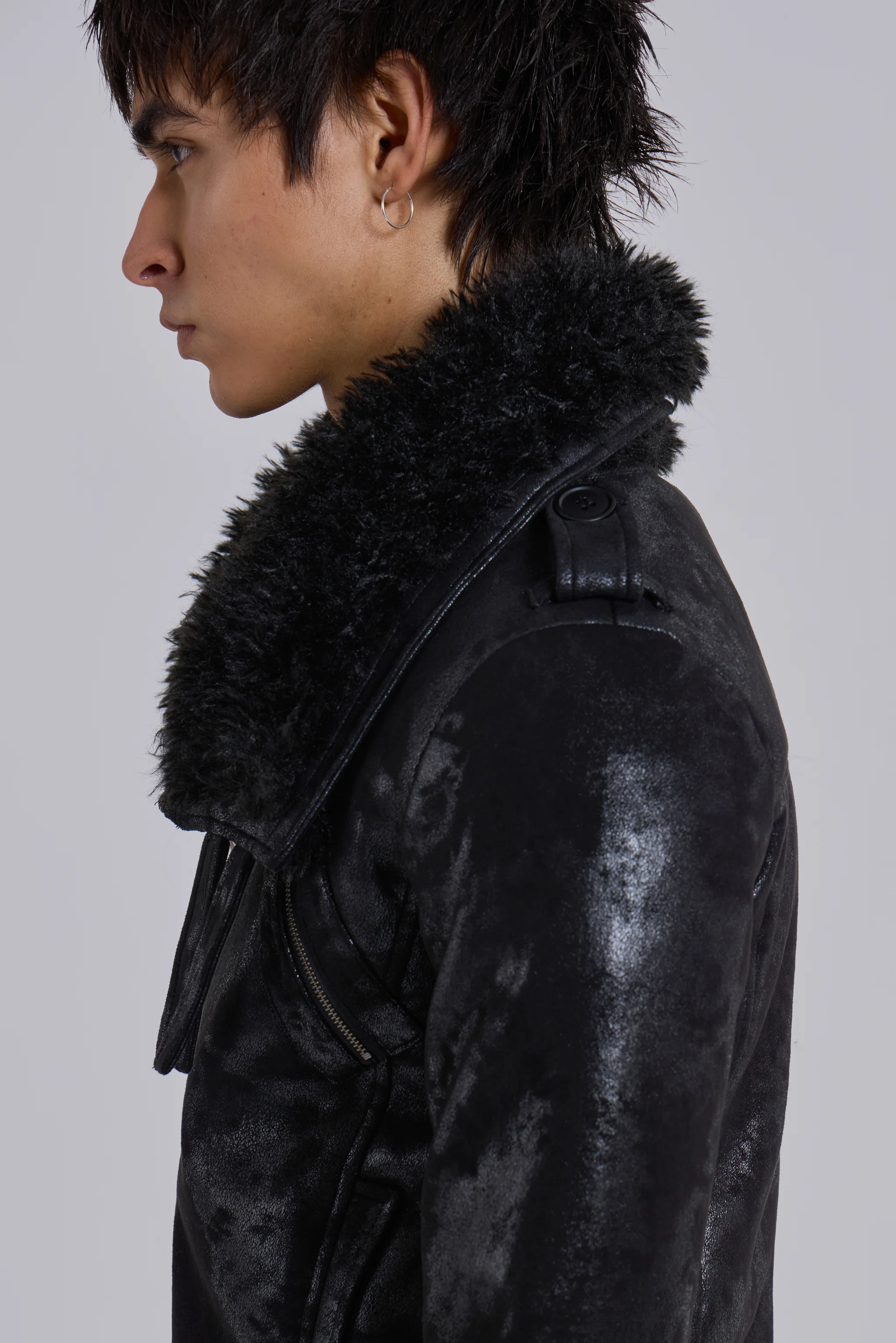 Spectre Shearling Jacket - Image 10