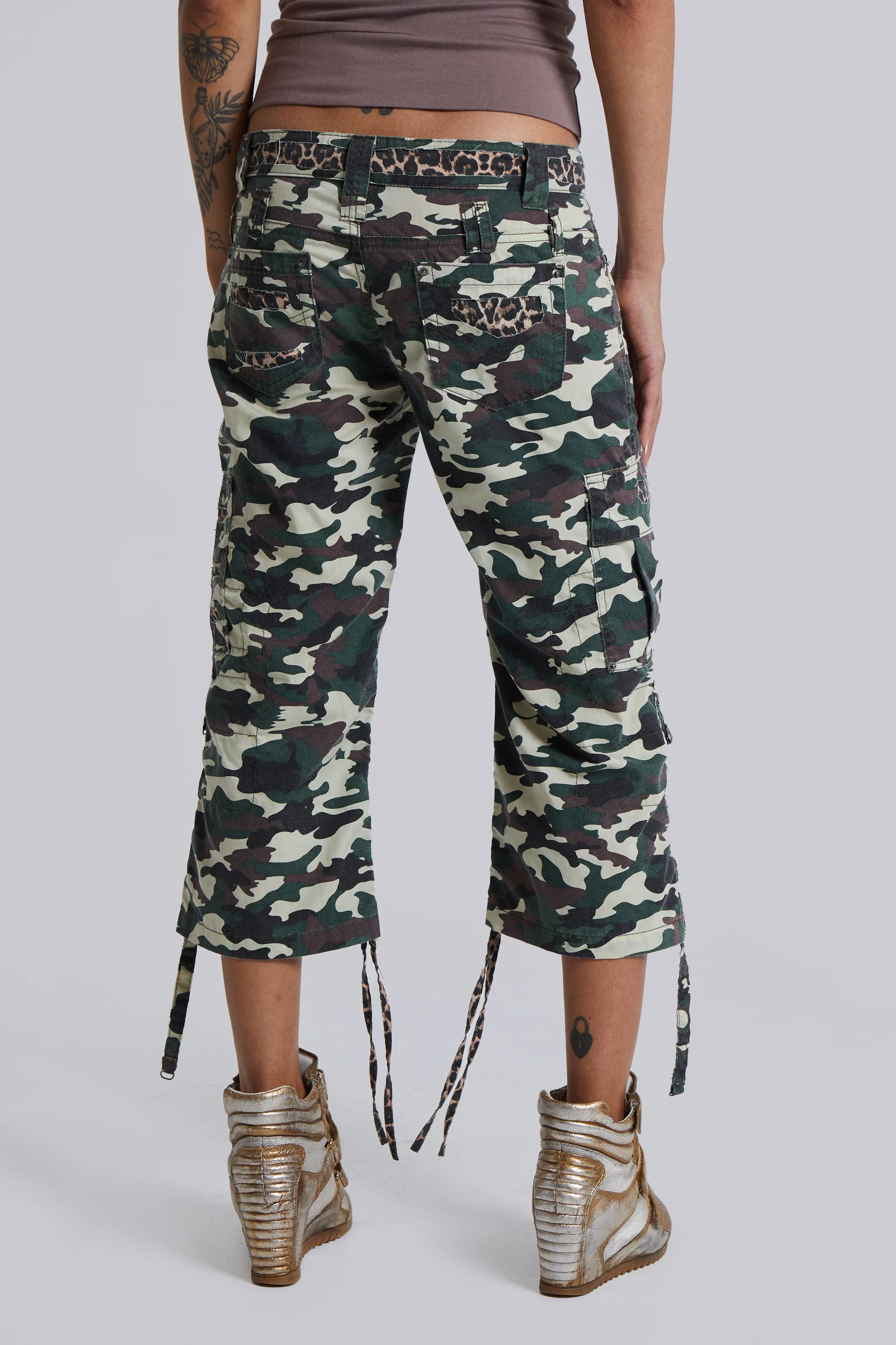 Stella Camo Leopard Cargo Capri Trousers - Image 12