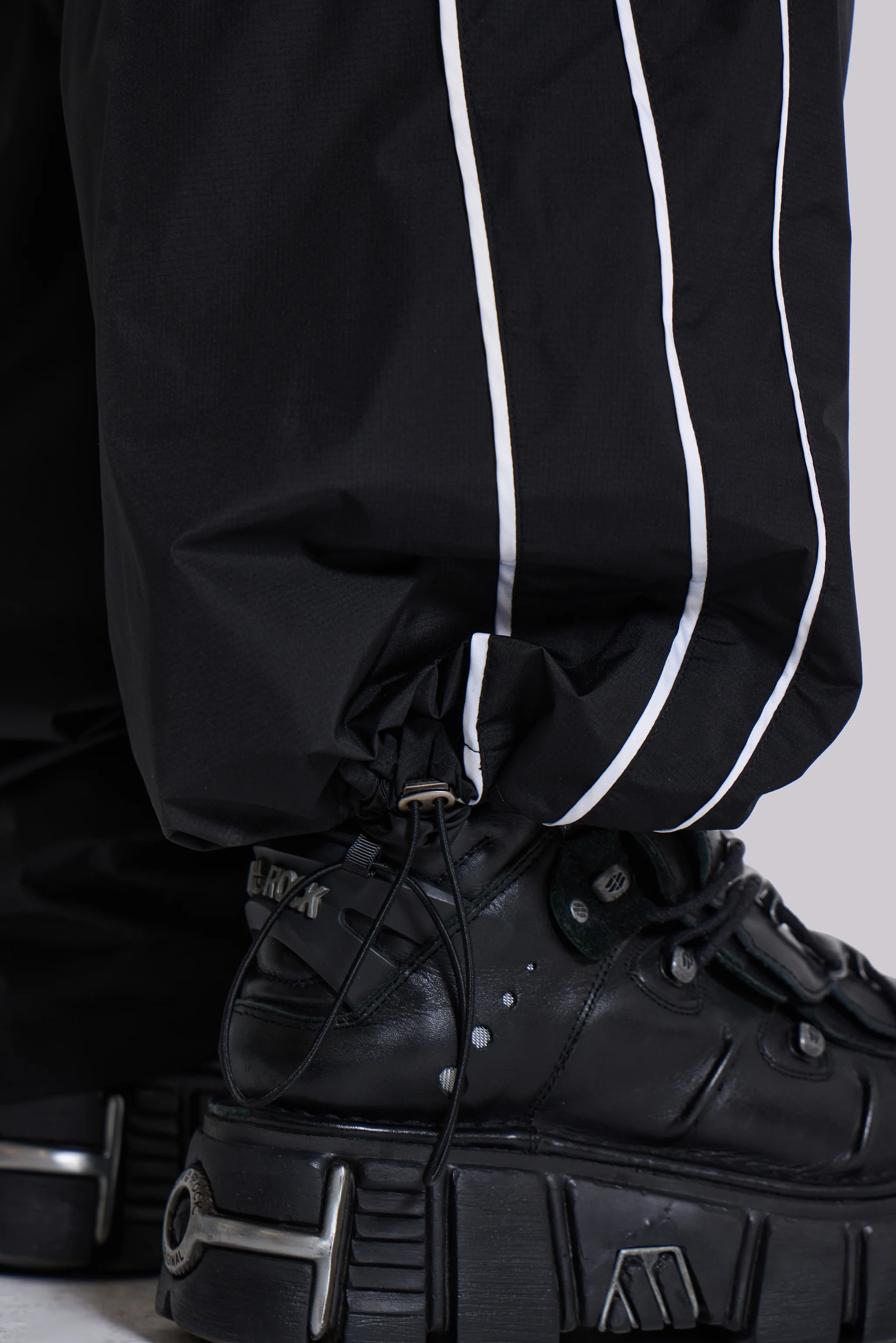 Black Vapor Tracksuit Bottoms - Image 11