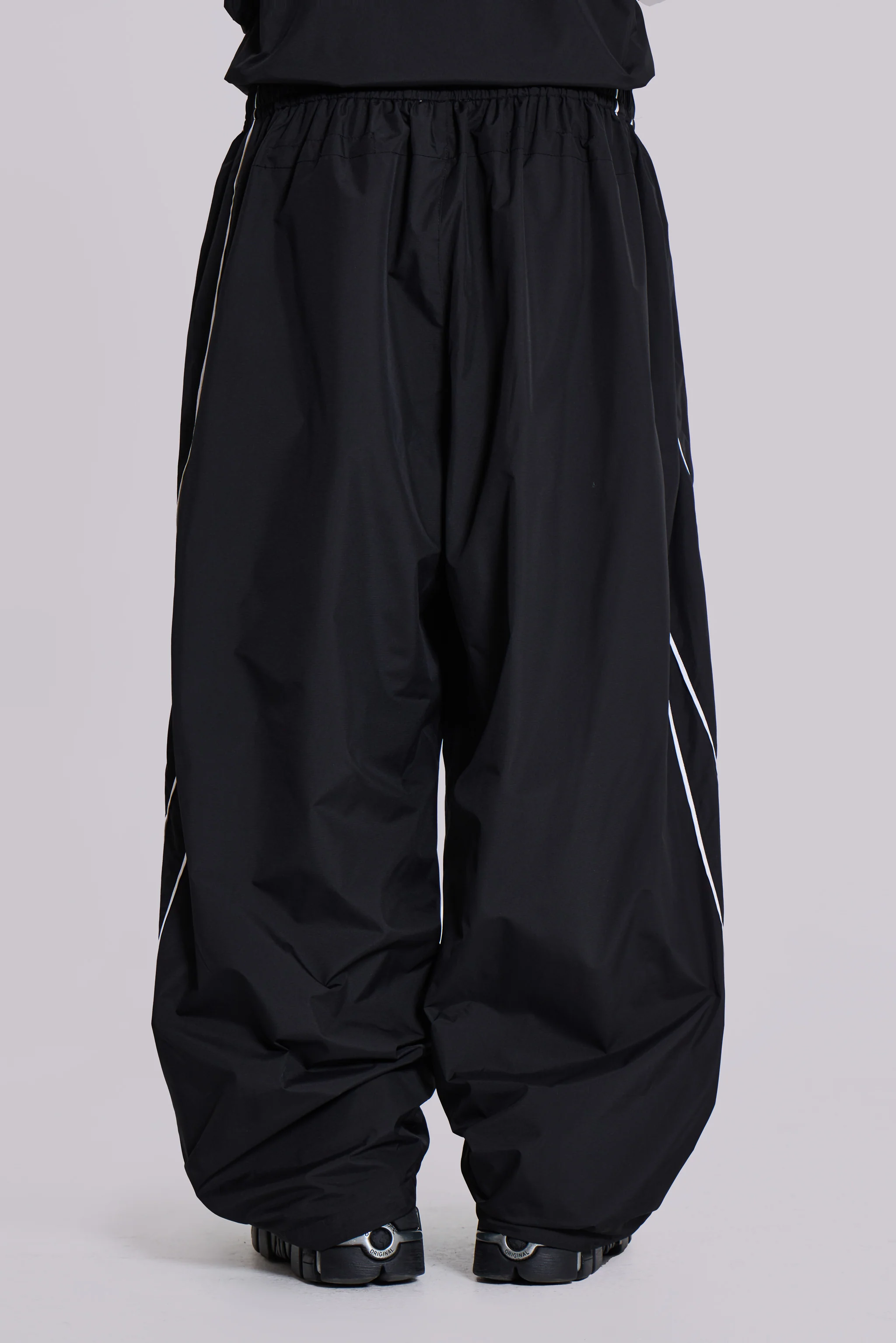 Black Vapor Tracksuit Bottoms - Image 9