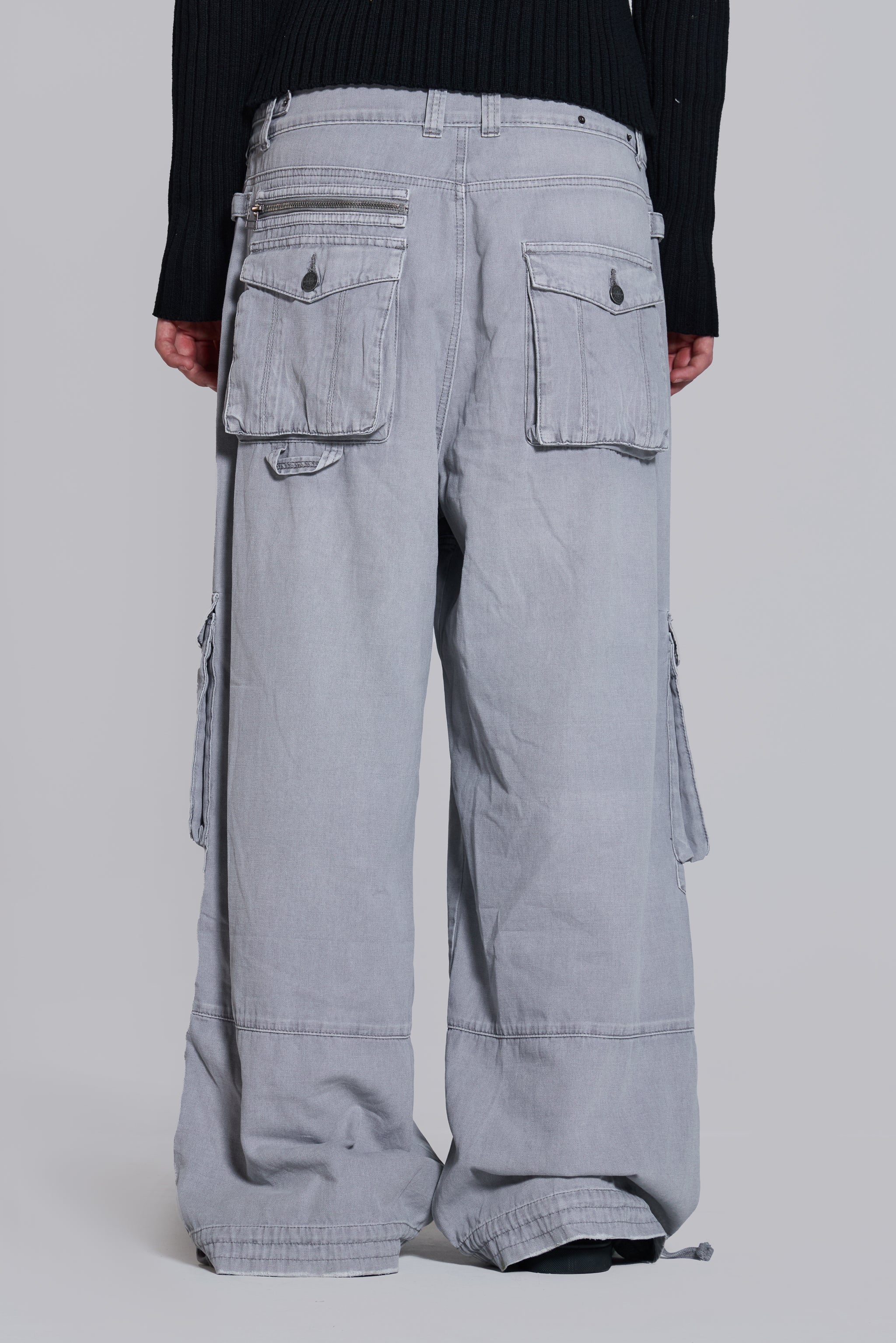 Washed Grey Decoy Cargos - Image 10